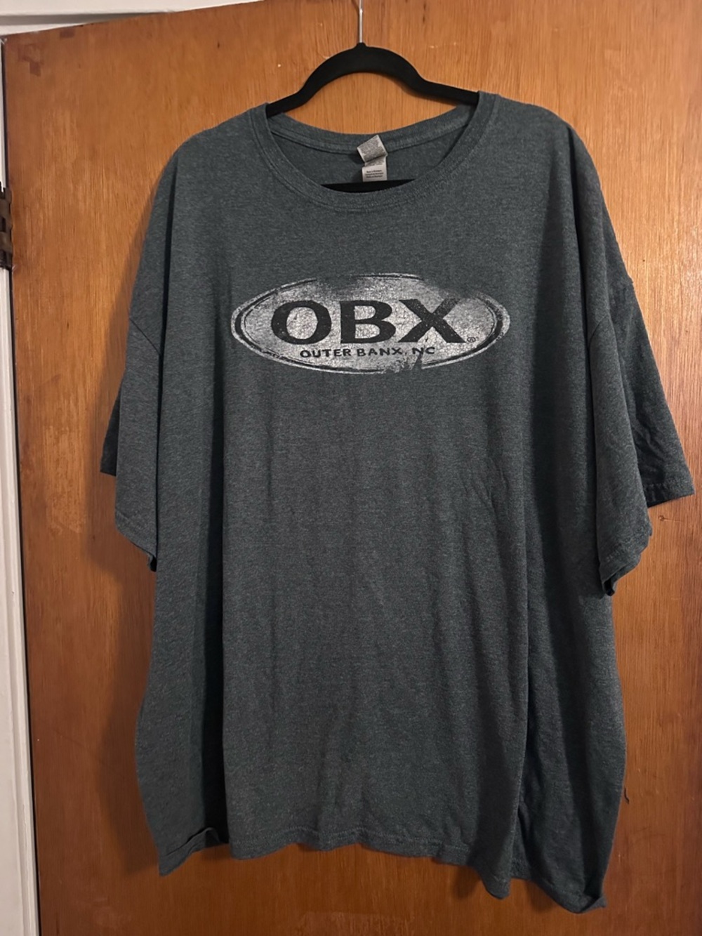 Gildan Men's OBX Logo T-Shirt in Dark Gray